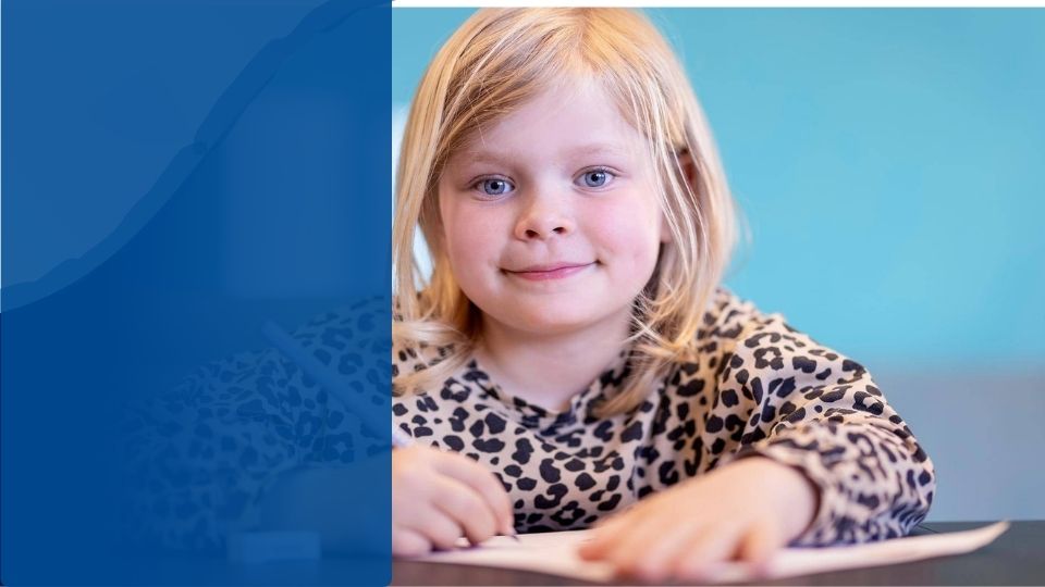 Elev som bruker Aski Raski Startpakken